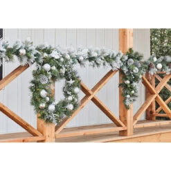 Holiday Living 28-in Indoor Green And Silver Artificial Christmas Teardrop Wreath