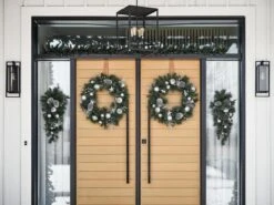 Holiday Living Indoor Battery-Operated Green Silver Artificial Christmas Wreath Warm White LED 30-in