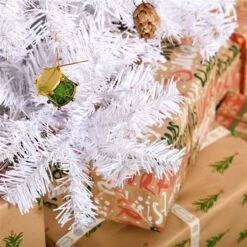 HomCom 4.9-ft Leg Base Full Rightside-Up White Artificial Christmas Tree -Northlight Paradise 331003118 AlternateImage3 l