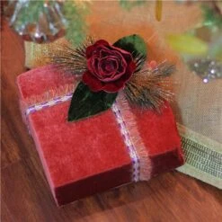 Northlight 8-in Red And Green Floral Accent Christmas Gift Box Decor
