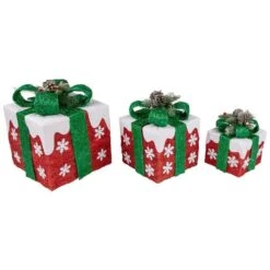 Northlight Set Of 3 12-in Snowflakes Gift Boxes Christmas Decoration With Lights